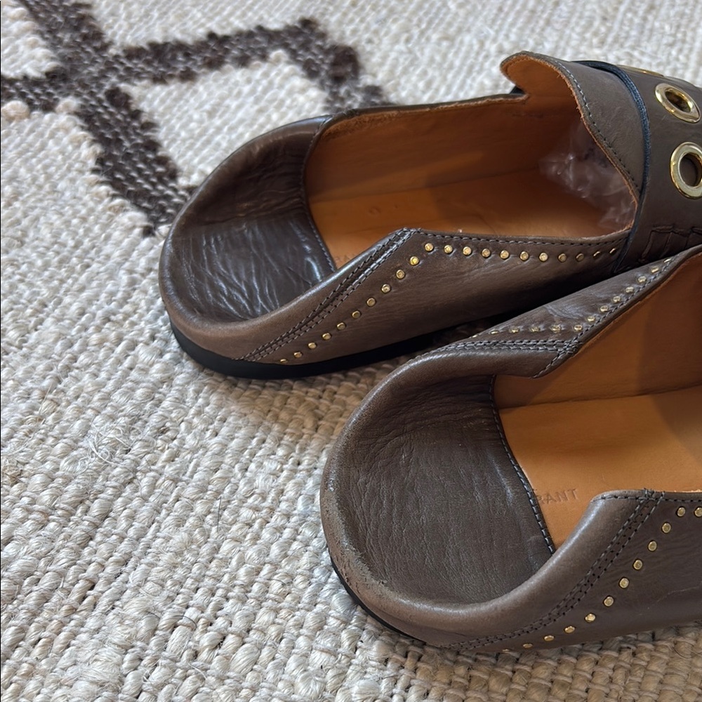 Isabel Marant Brown Flats with Distressed Leather and Eyelet Details - Picture 9 of 9
